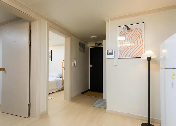디어스테이대치 Dearstay Daechi Apartment