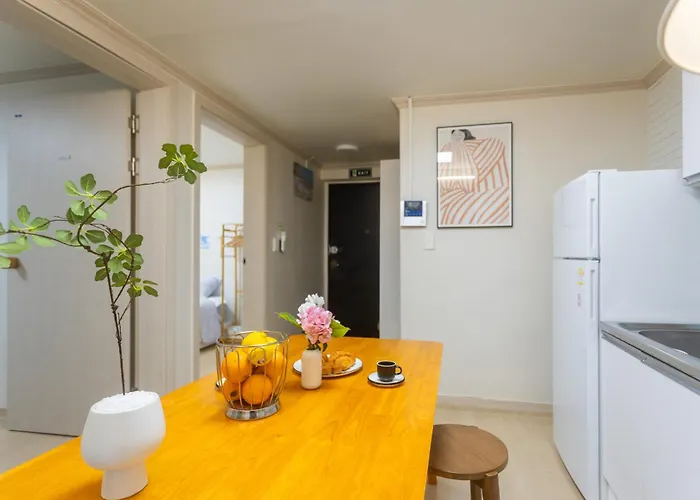 Apartment 디어스테이대치 Dearstay Daechi Seoul