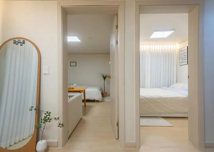 디어스테이대치 Dearstay Daechi Apartment *