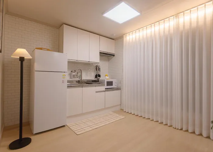 Apartment 디어스테이대치 Dearstay Daechi Seoul